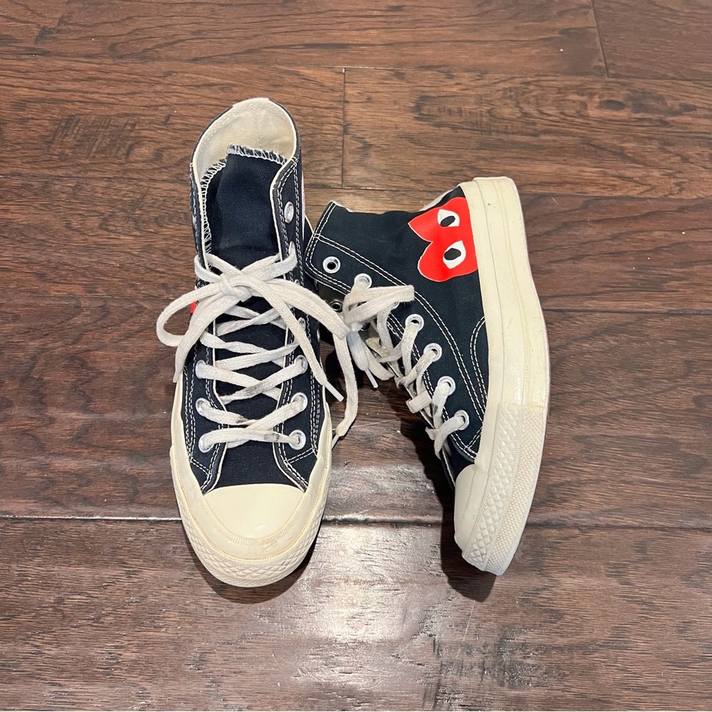 Comme des Garçons Play x Converse Chuck 70 Hi Top Heart Unisex Sneakers
